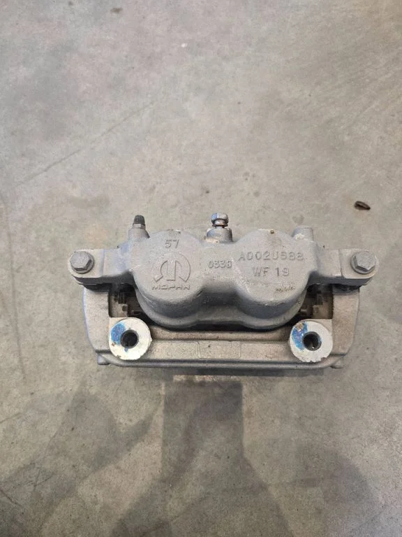 Front brake caliper A0020688