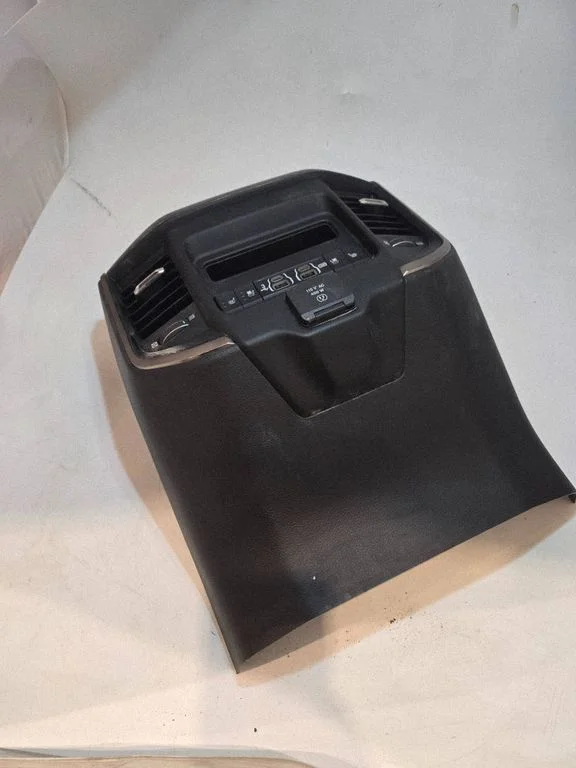 Climate control/heater control trim 83015A00