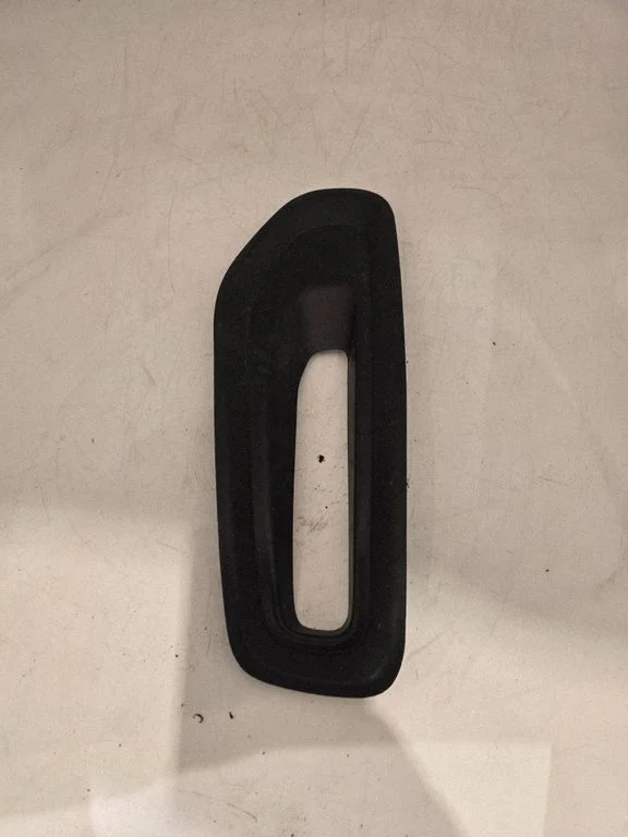 Front fog light trim/grill 68274585AB