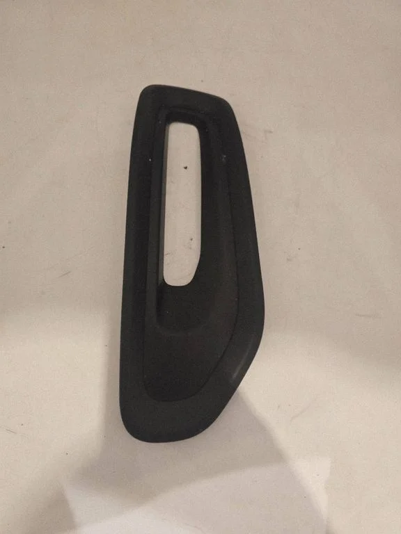 Front fog light trim/grill 68274585AB