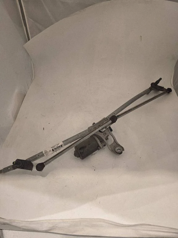 Front wiper linkage and motor – Ram 1500 DT (2018-)