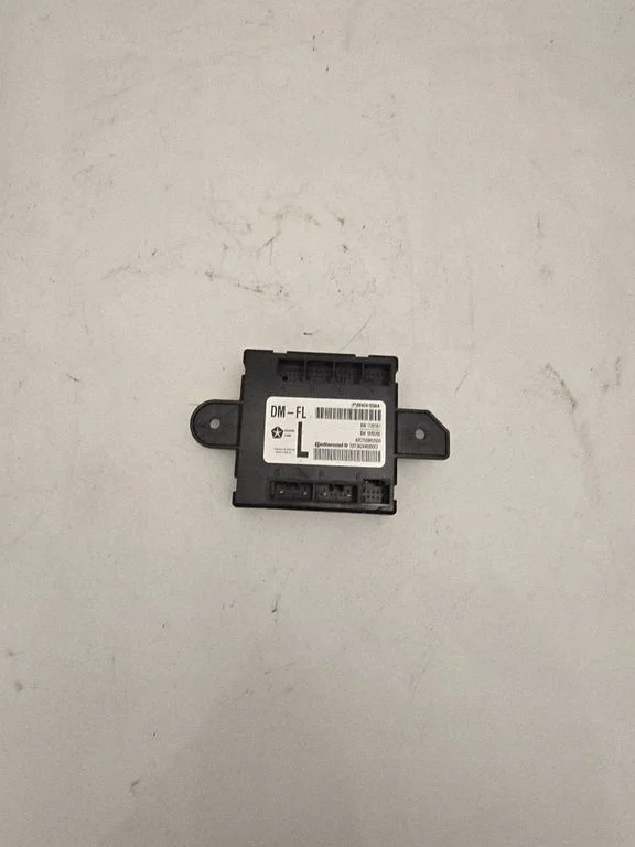 Door control unit/module 68424183AA