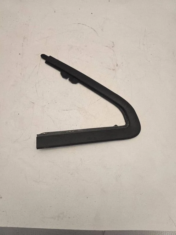 Front door trim (molding) 68290780AD