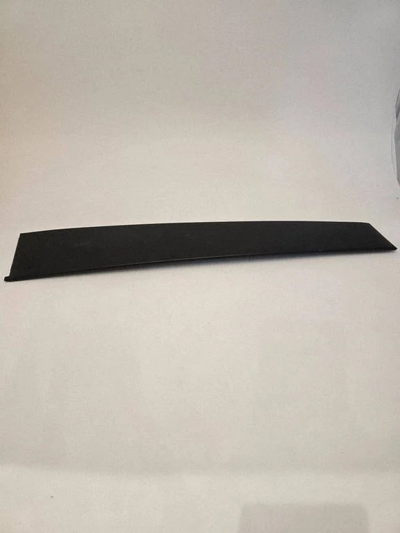 (A) pillar trim – Ram 1500 DT (2018-)