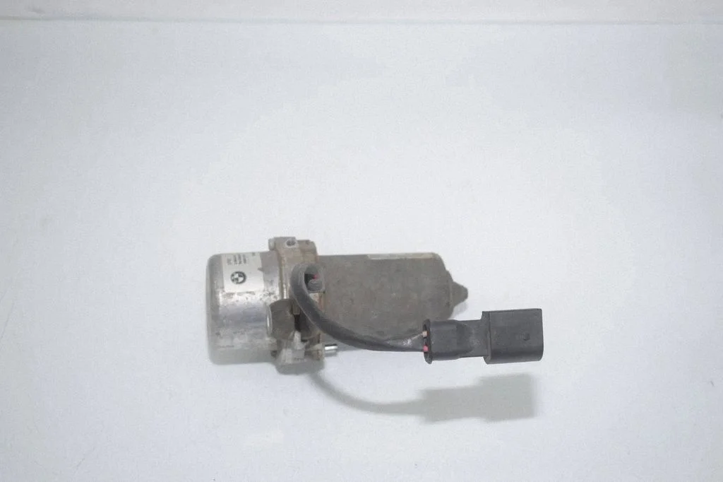 Vacuum pump 6851289