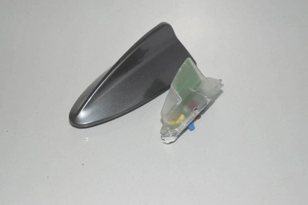 Antenn (GPS-antenn) – BMW 5-seeria F10 F11 (2009-2016)