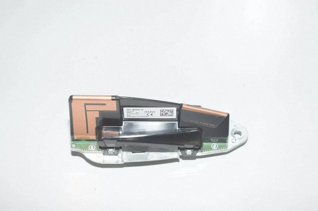 Antenn (GPS-antenn) – BMW 3-seeria G20 G21 (2019-)