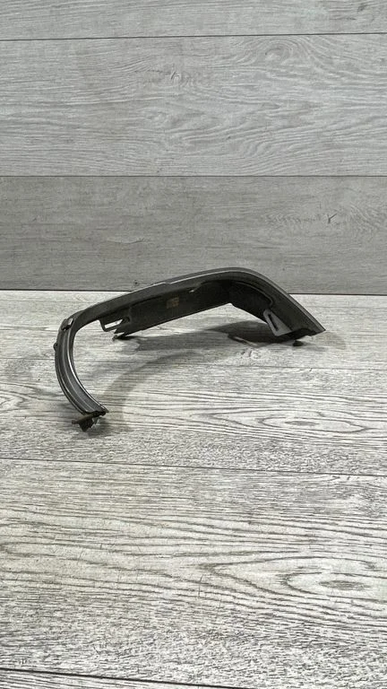 Rear/tail light trim molding – BMW Z4 E85 E86 (2002-2008)