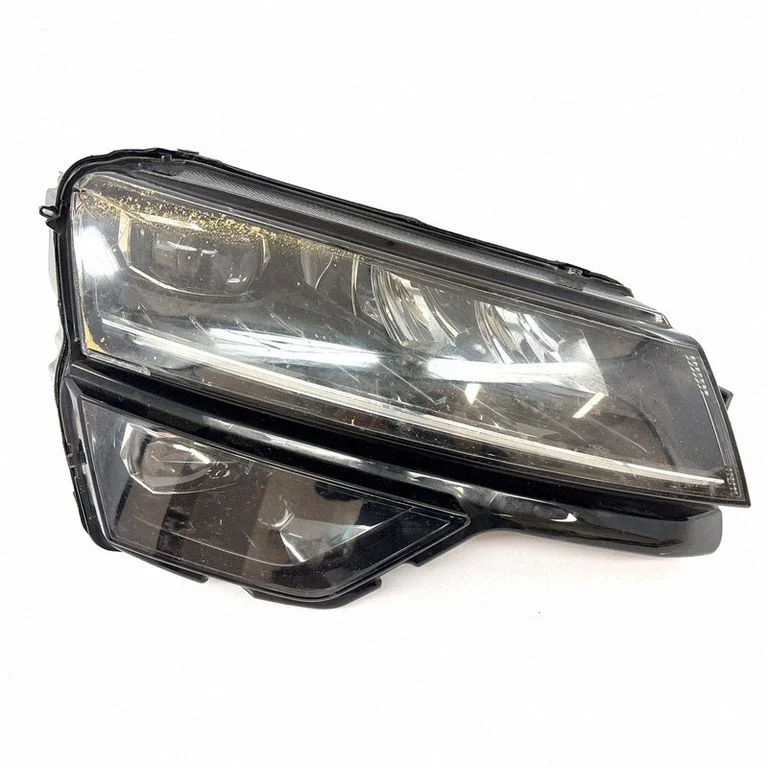 Headlight/headlamp 57B941016B