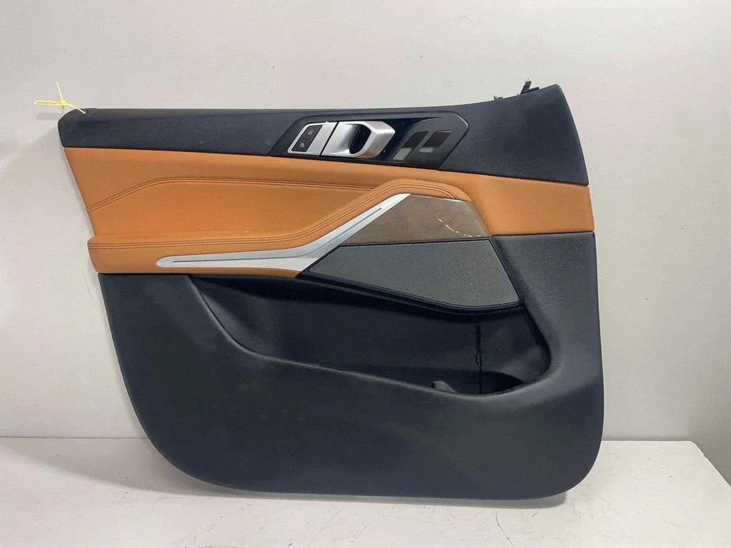 Front door card panel trim – BMW X5M G05 F95 (2019-)