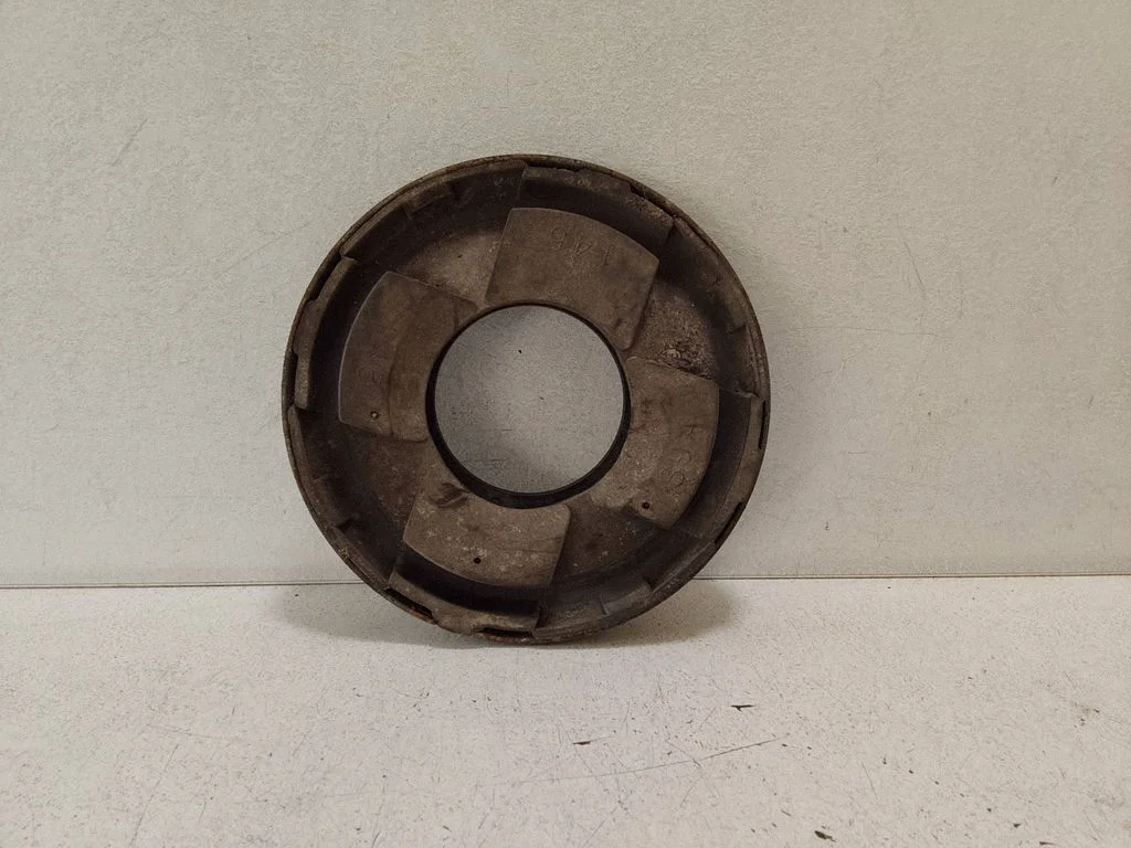 Coil spring mount – Honda CR-V (2002-2006)