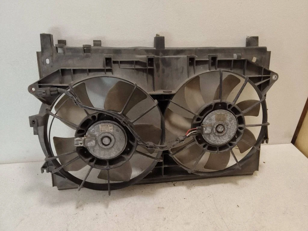 Radiator cooling fan shroud – Toyota Avensis T250 (2003-2006)