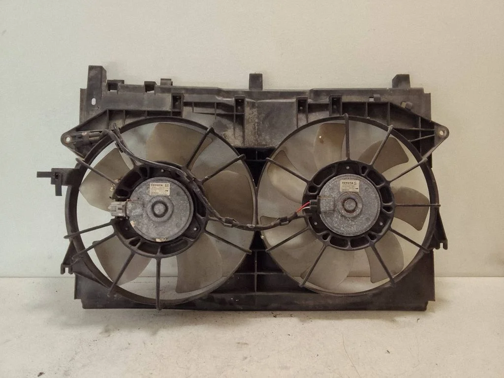 Radiator cooling fan shroud – Toyota Avensis T250 (2003-2006)