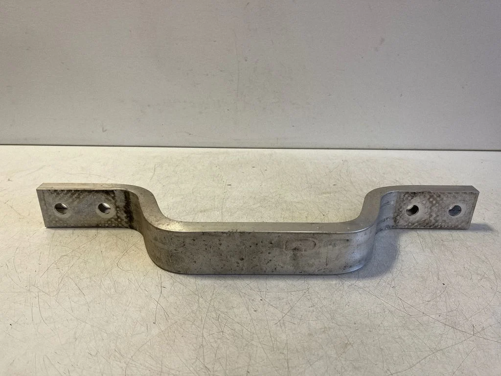 Other under body part A2066190100