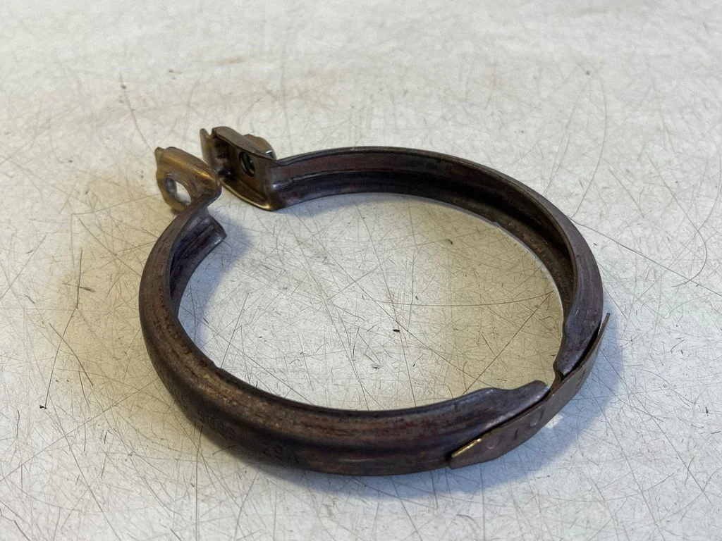 Muffler pipe connector clamp – Mercedes-Benz E-Class W214 (2024-)