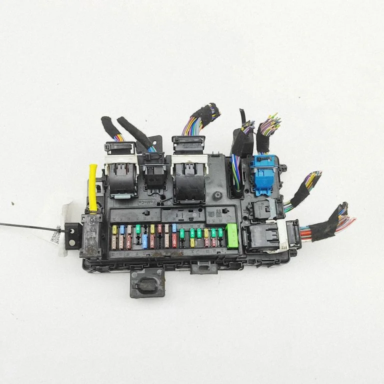 Drošinātāju bloks A2C777347030000