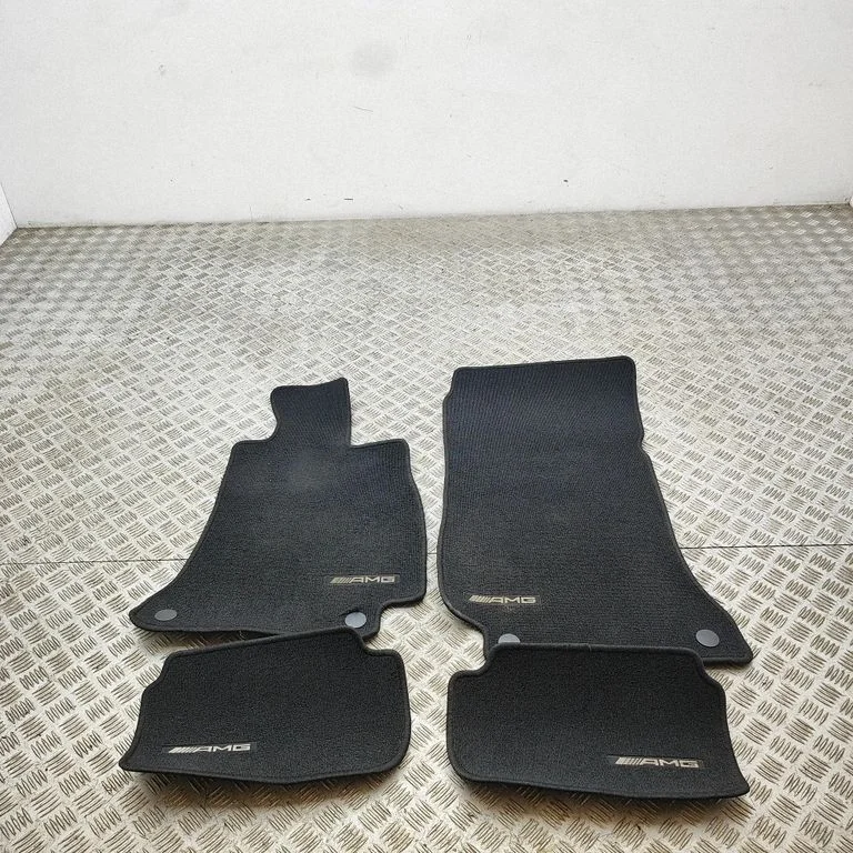 Car floor mat set – Mercedes-Benz E-Class W238 (2017-)