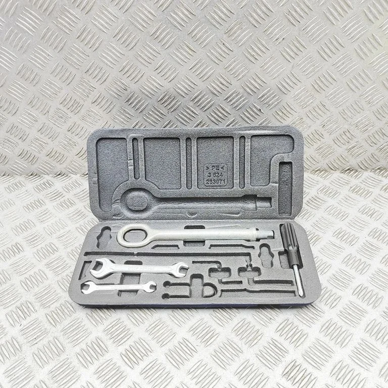 Instrumentu komplekts 60609775
