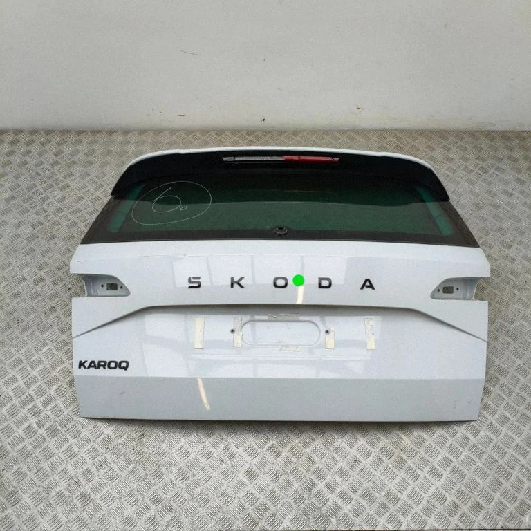 Tagaluuk (pakiruumi) 57A845049A