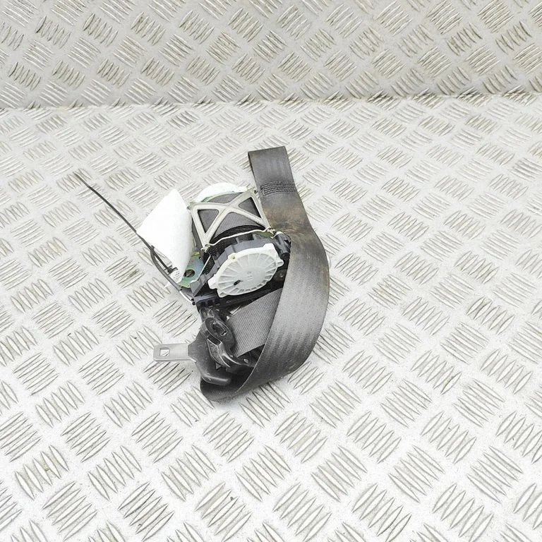 Priekšējā drošības josta 00800866900