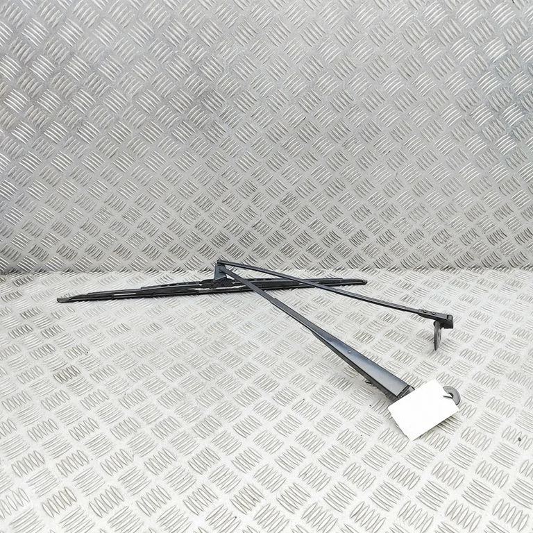 Priekšējā stikla tīrītājs 80355900