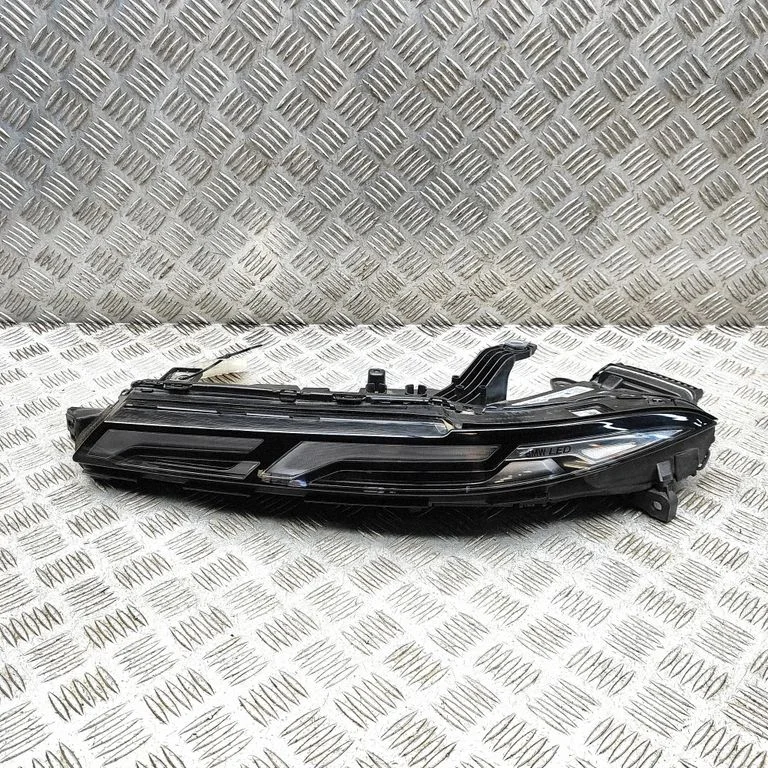 Reflektor – BMW X7 G07 (2018-)