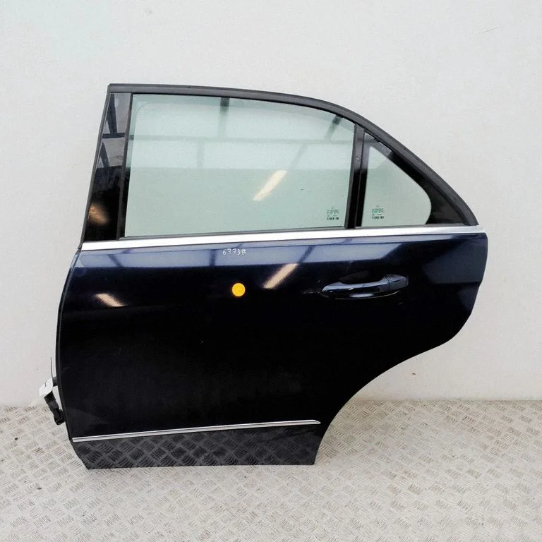 Rear door A2127300105