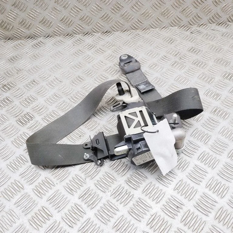 Priekšējā drošības josta DS73F61294BJ