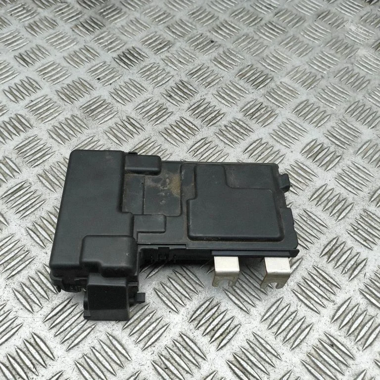 Fuse box set 31409364