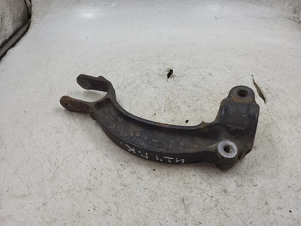 Lower shock absorber bracket – Audi A5 8T 8F (2007-2016)