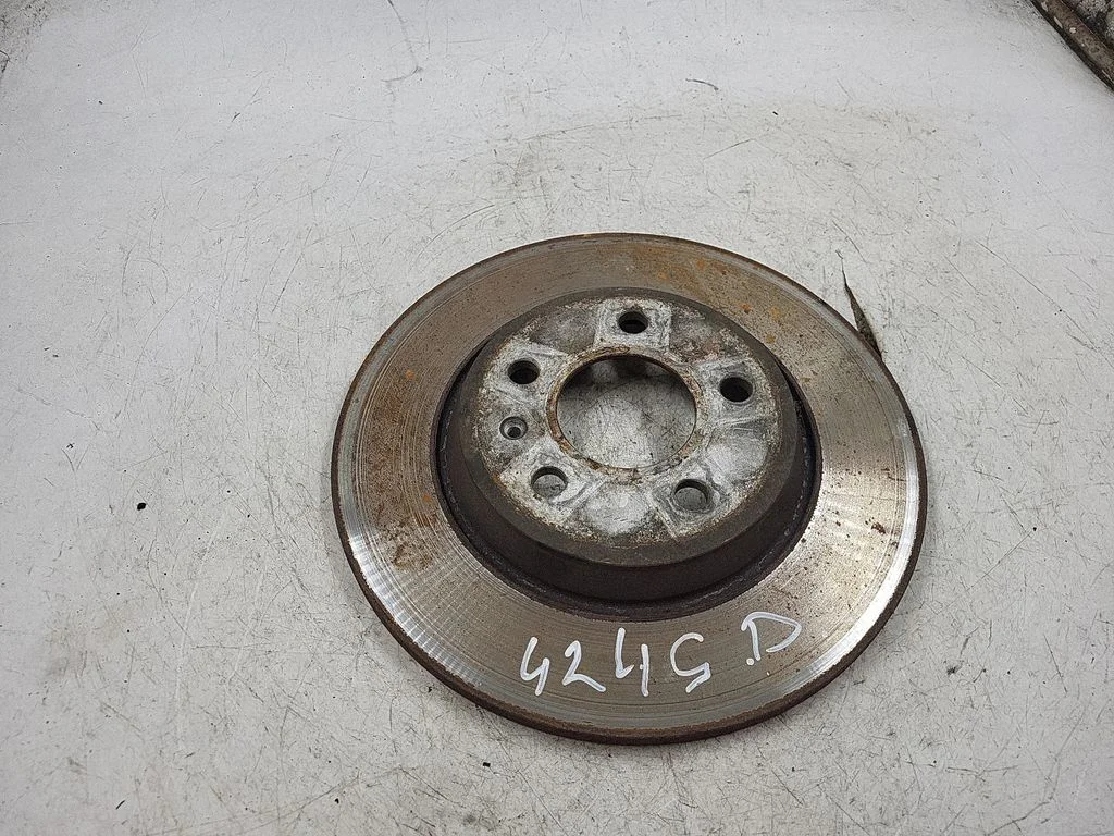 Rear brake disc – rear right