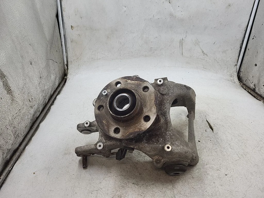 Rear wheel hub – Audi A5 8T 8F (2007-2016)