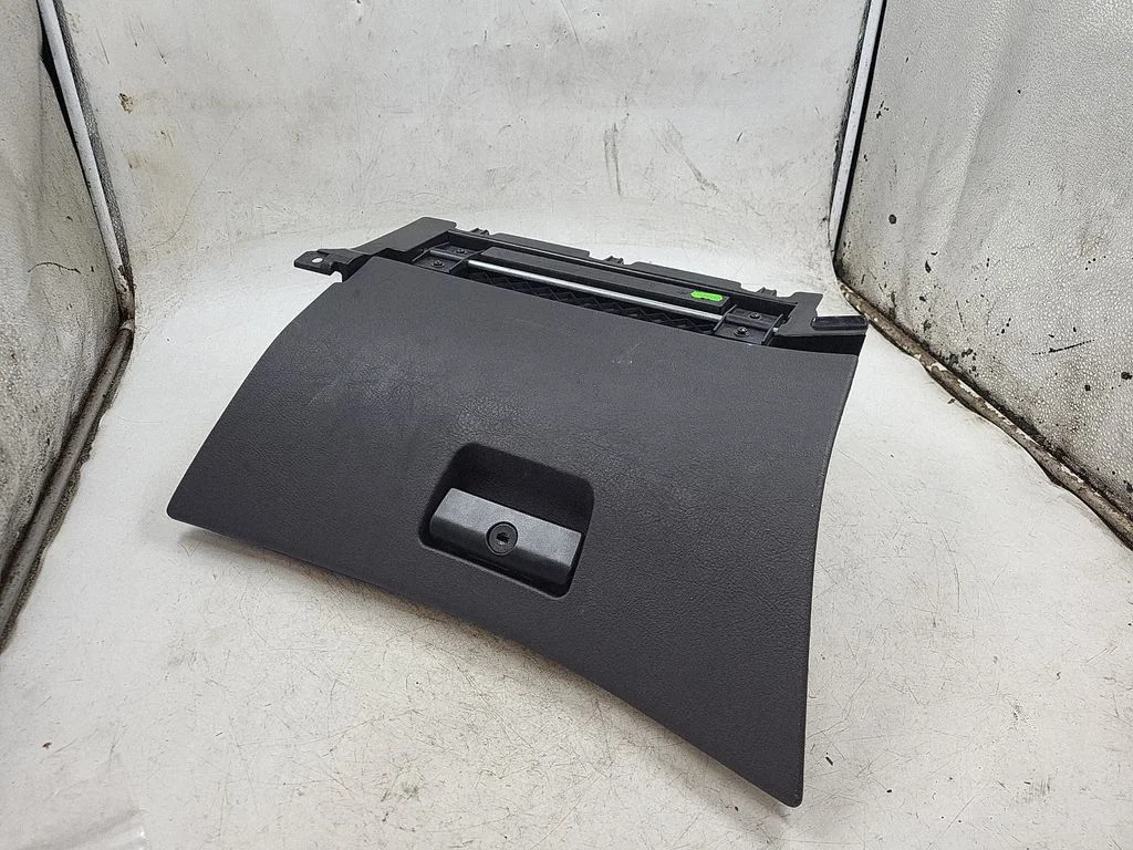 Glove box 51168196111