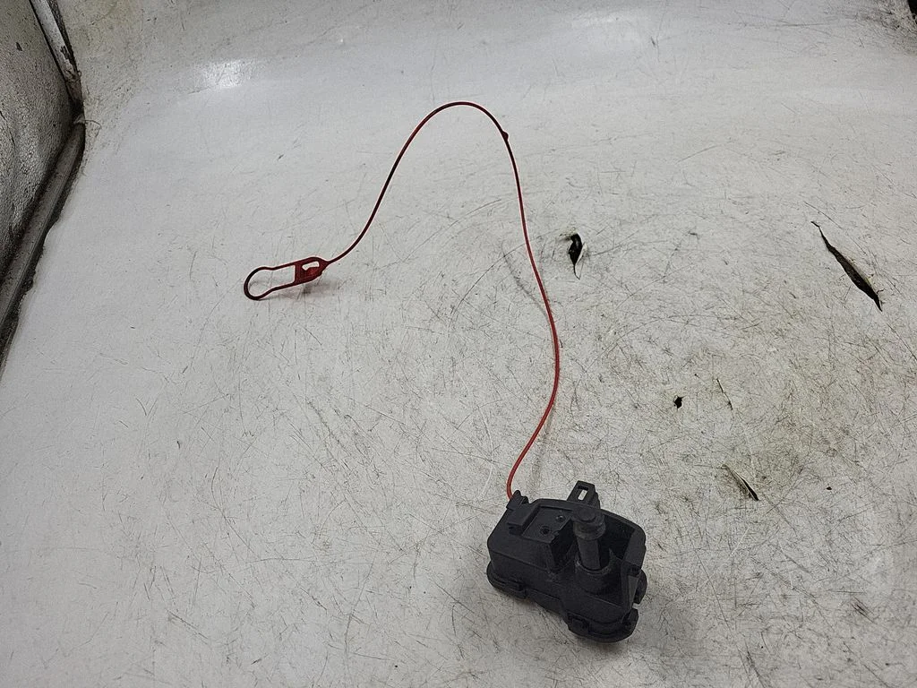 Fuel tank cap lock 8K0862153H