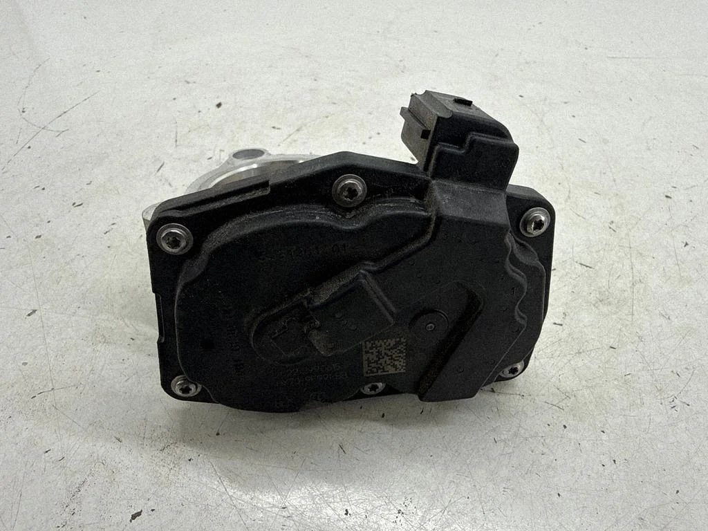 Throttle valve HX7G9F991BB