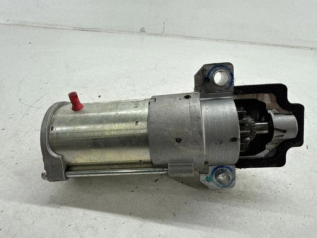Starter motor JX6T11000DB