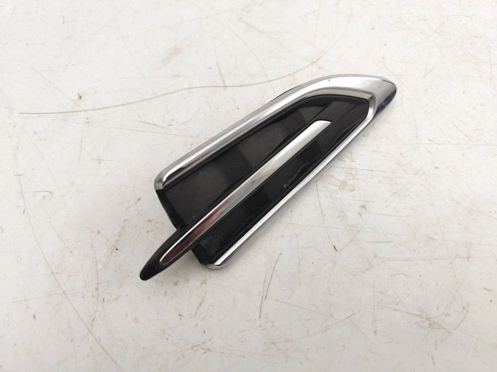 Fender trim (molding) GJ5416C217