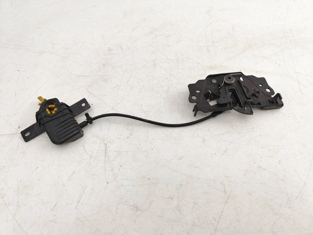 Mootorikapoti lukk CJ5416A770