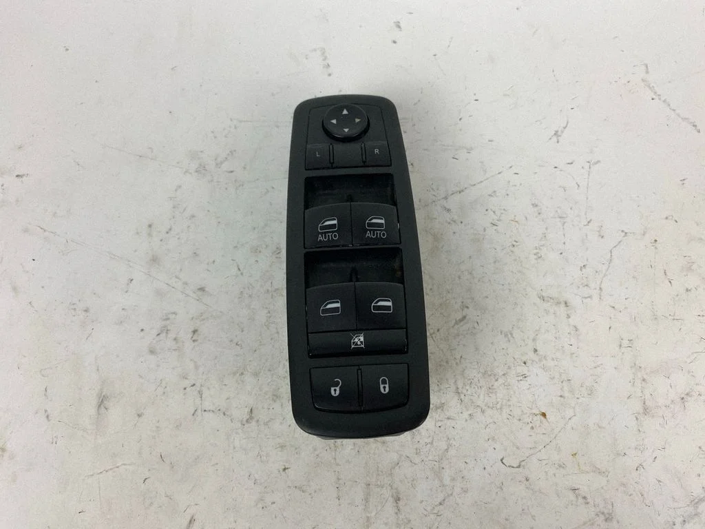 Electric window control switch 68319802AA