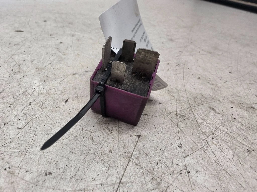 Other relay – Saab 9-5 (1998-2005)