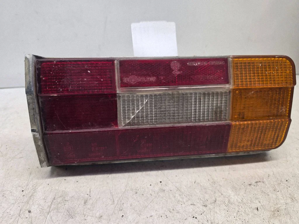 Rear/tail lights 21063716010