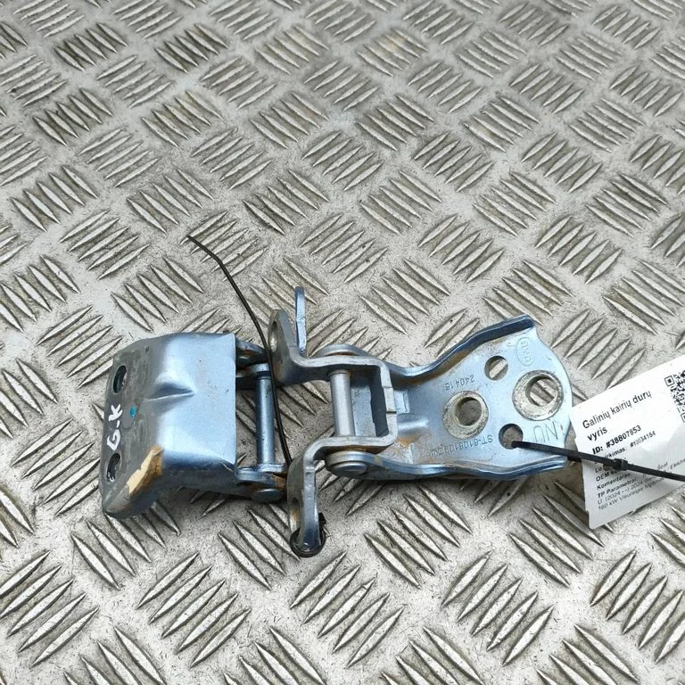 Zawias dolny drzwi tylnych ST6106109CU