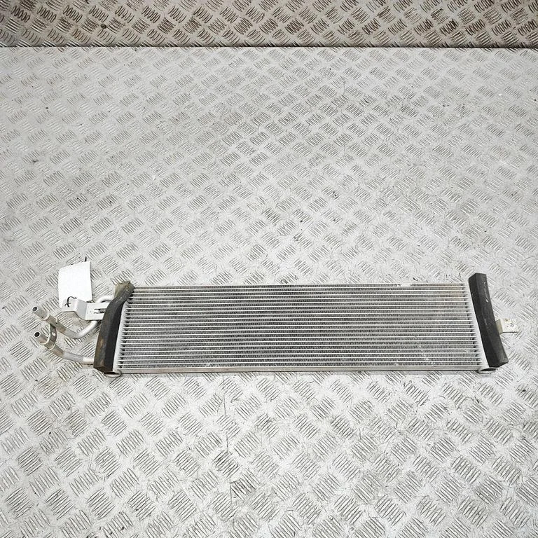 Dzesēšanas šķidruma radiators SA3HE1310010