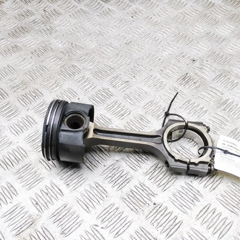 Piston