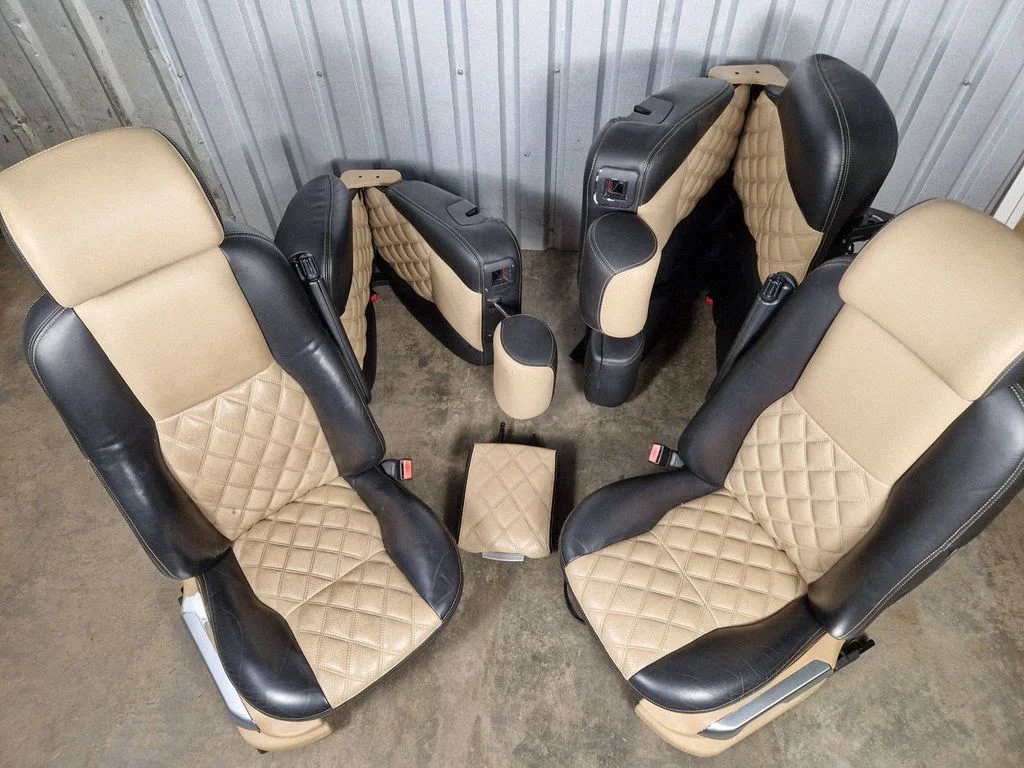 Seat set – Land Rover Range Rover L322 (2002-2012)