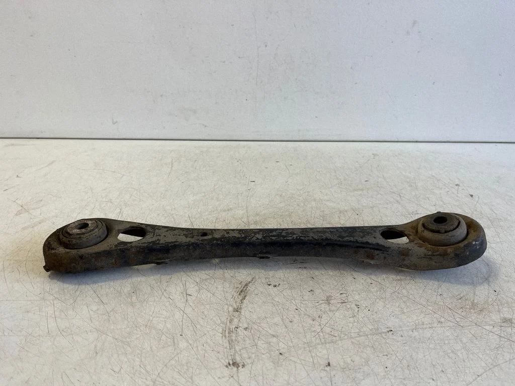 Rear control arm 8E0501520K