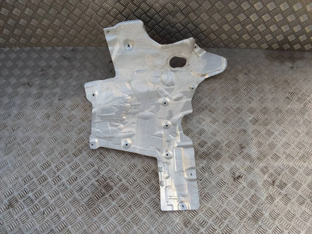 Heat shield in engine bay – Mercedes-Benz E-Class W214 (2024-)