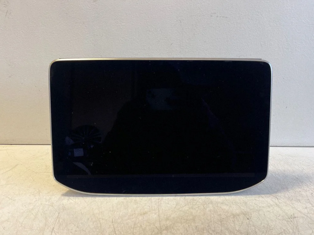 Screen/display/small screen – Mercedes-Benz E-Class W214 (2024-)
