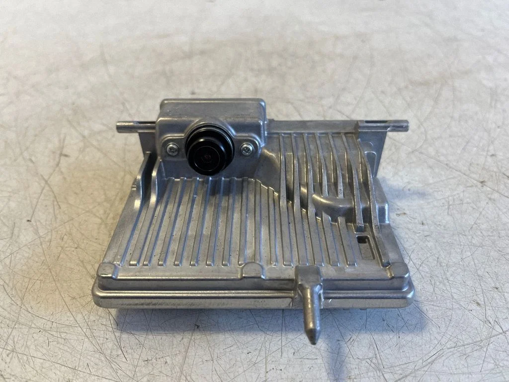 Windshield/windscreen camera – Mercedes-Benz E-Class W214 (2024-)