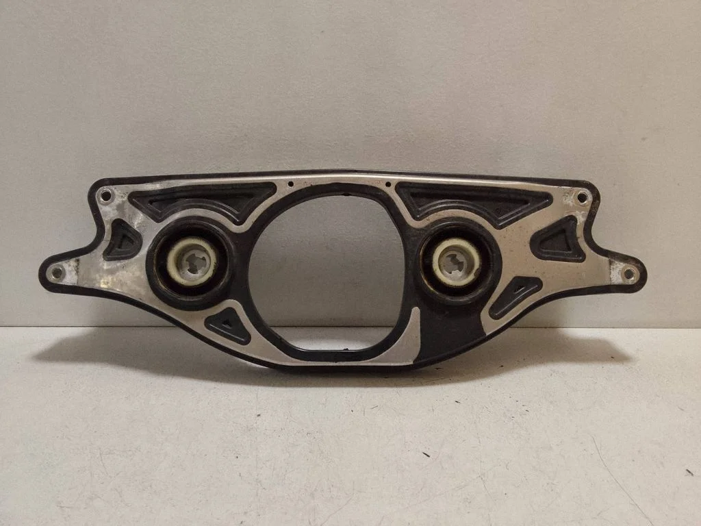 Rear differential/diff mount bracket – Mercedes-Benz E-Class W214 (2024-)